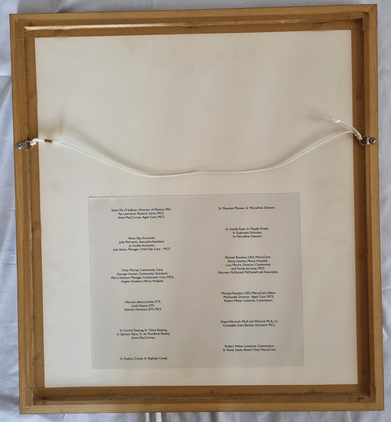 25-211.1 Short Photo Display Frame back-side image with background. 