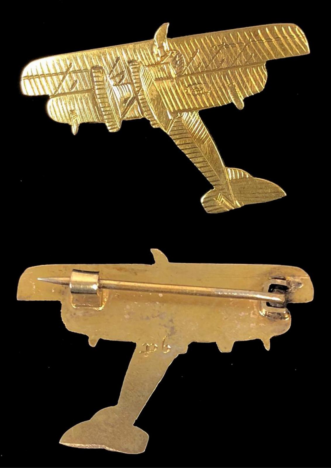 9 carat gold plated example of Short Brothers plane brooch