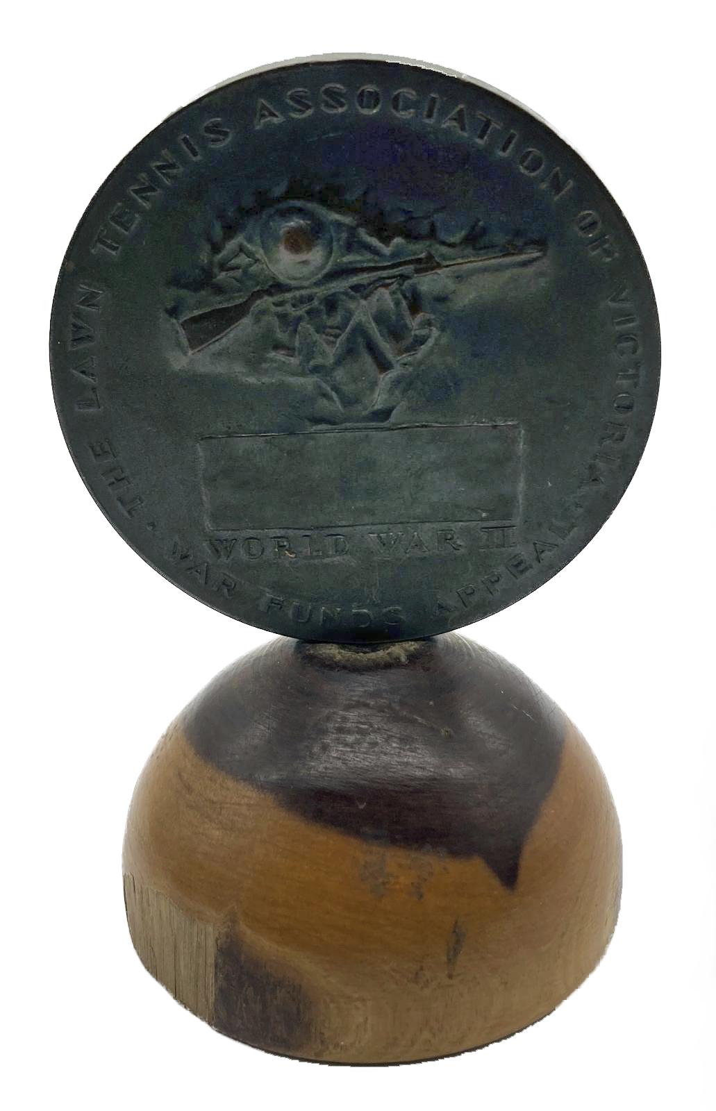 Victorian Golf Association War Medallion from side