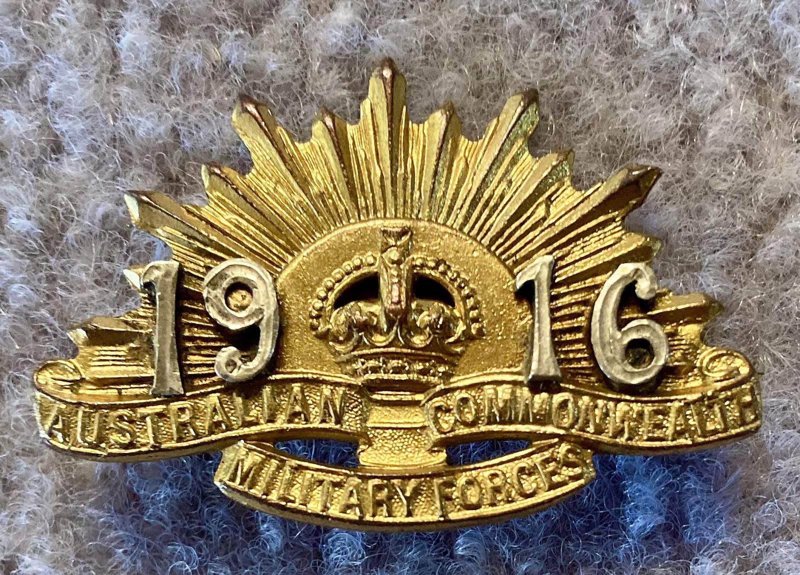Sweetheart brooch made from modified rising sun badge dated 1916