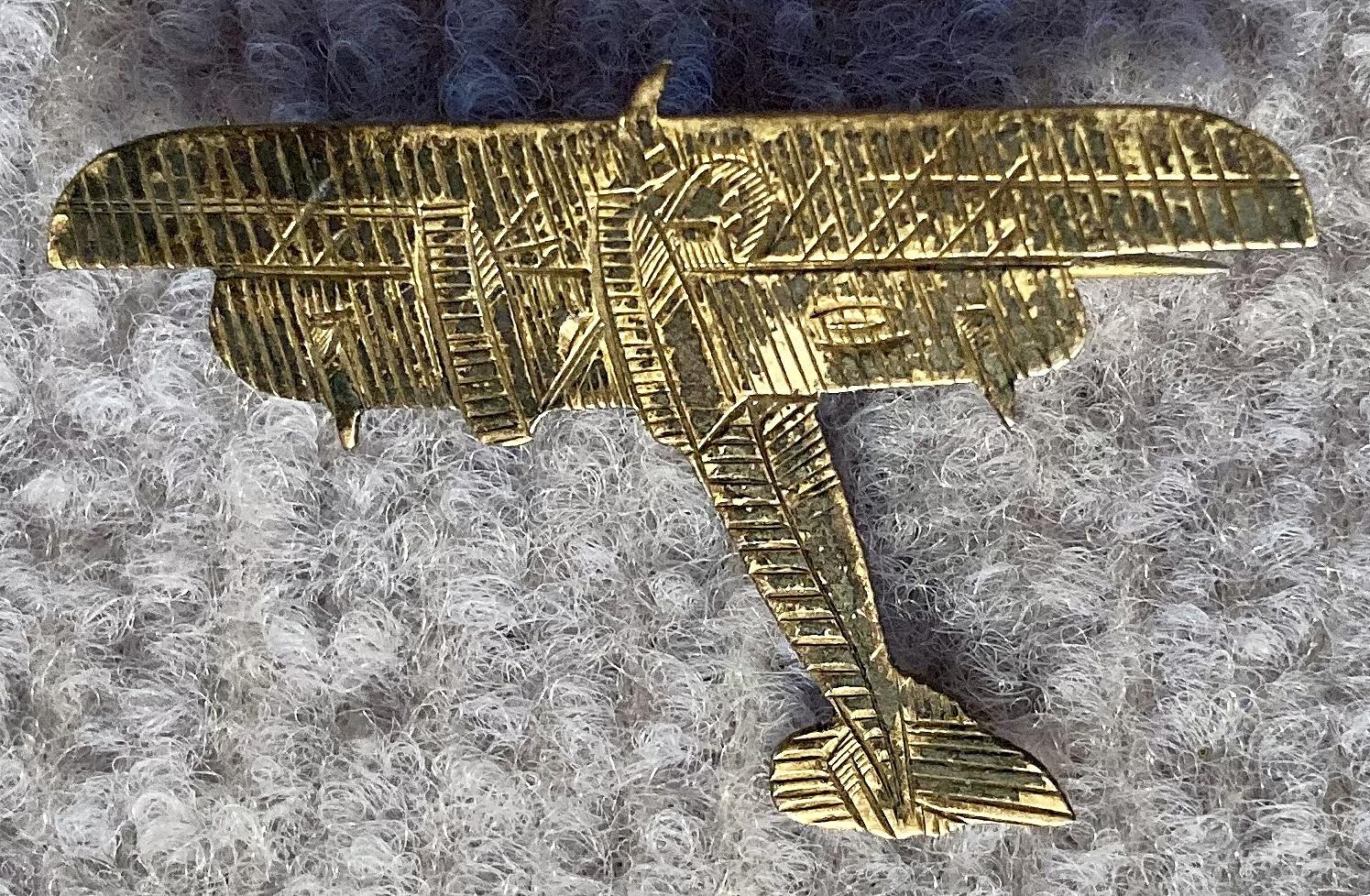 Close up of Short Brothers plane fundraising brooch 