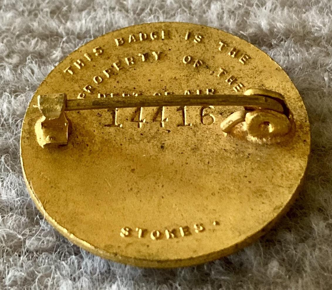Angled view of reverse of Volunteer Air Observers Corps badge - 14416