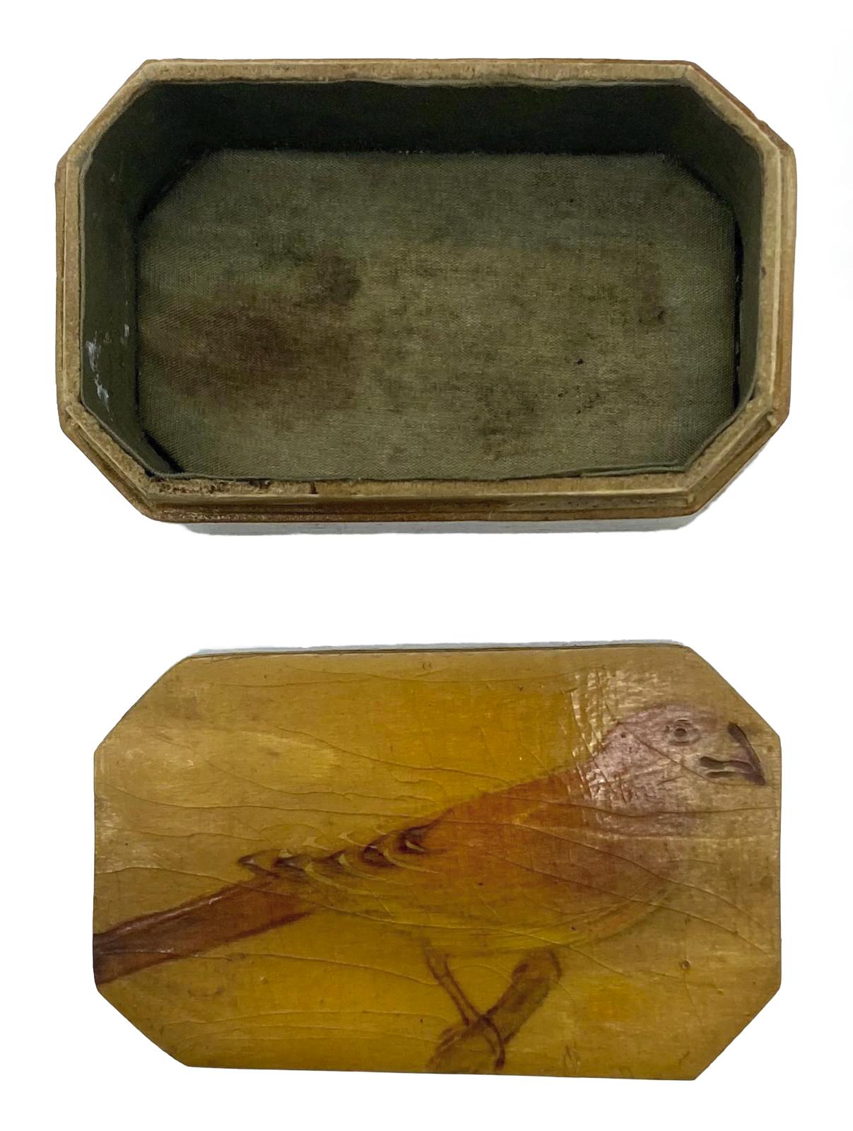 Lacquered timber box with bird motif - lid removed
