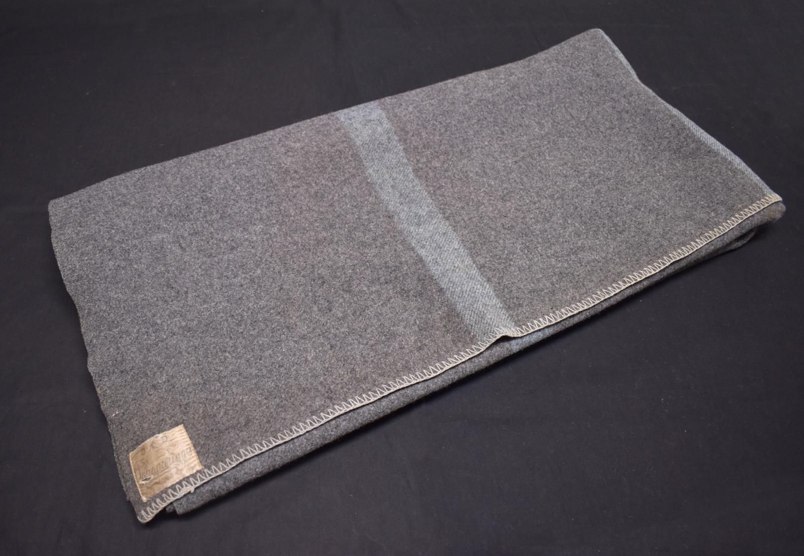 Onkaparinga Woollen Mill Company Department of Defence Army Blanket