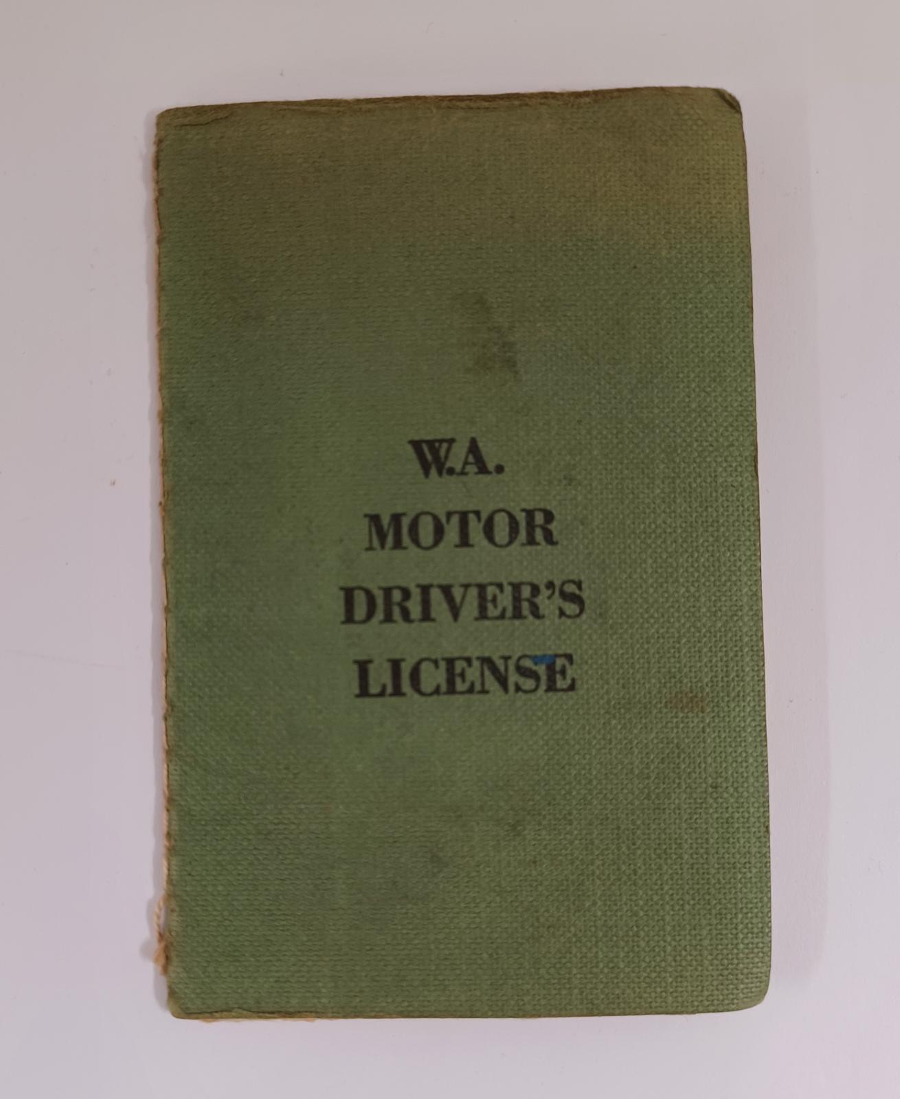 MV Drivers Licence (b)