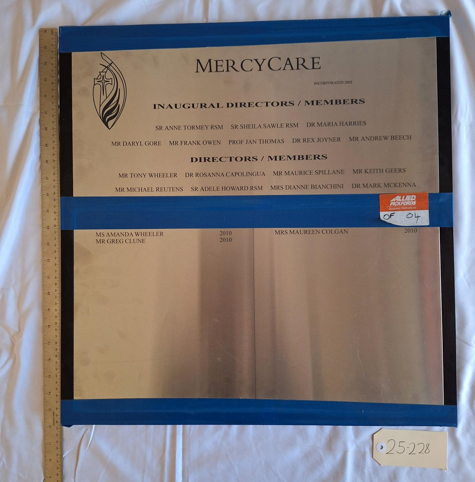 25-228 Inaugural Directors/Members Plaque image with background 