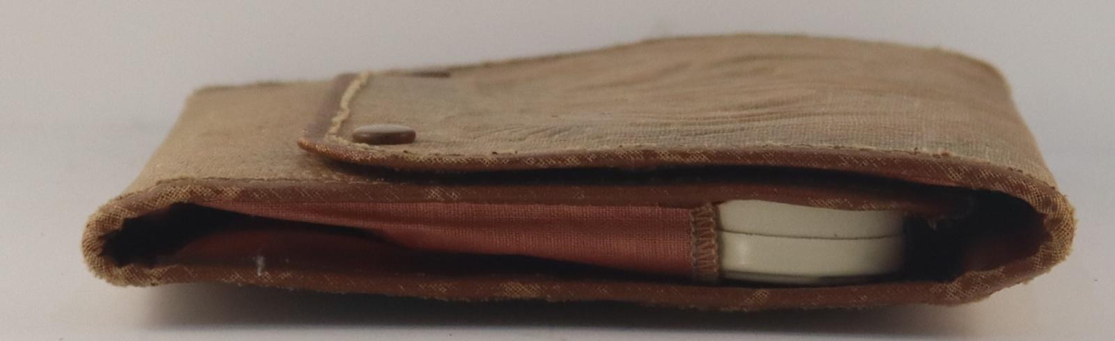 Side view of Ladies Manicure Set