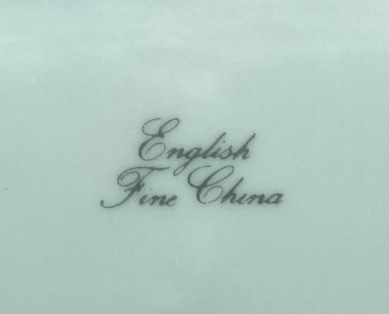 Parachute Regiment Commemorative Plate - Battle Honours - close-up reverse