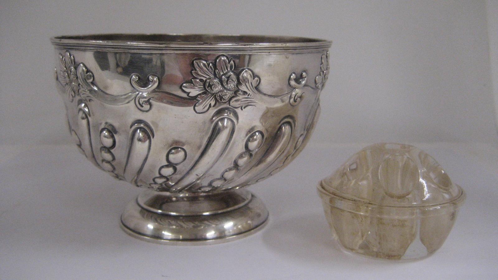 Silver bowl & holder