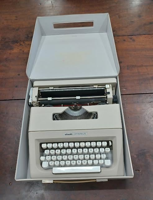 Typewriter & Case