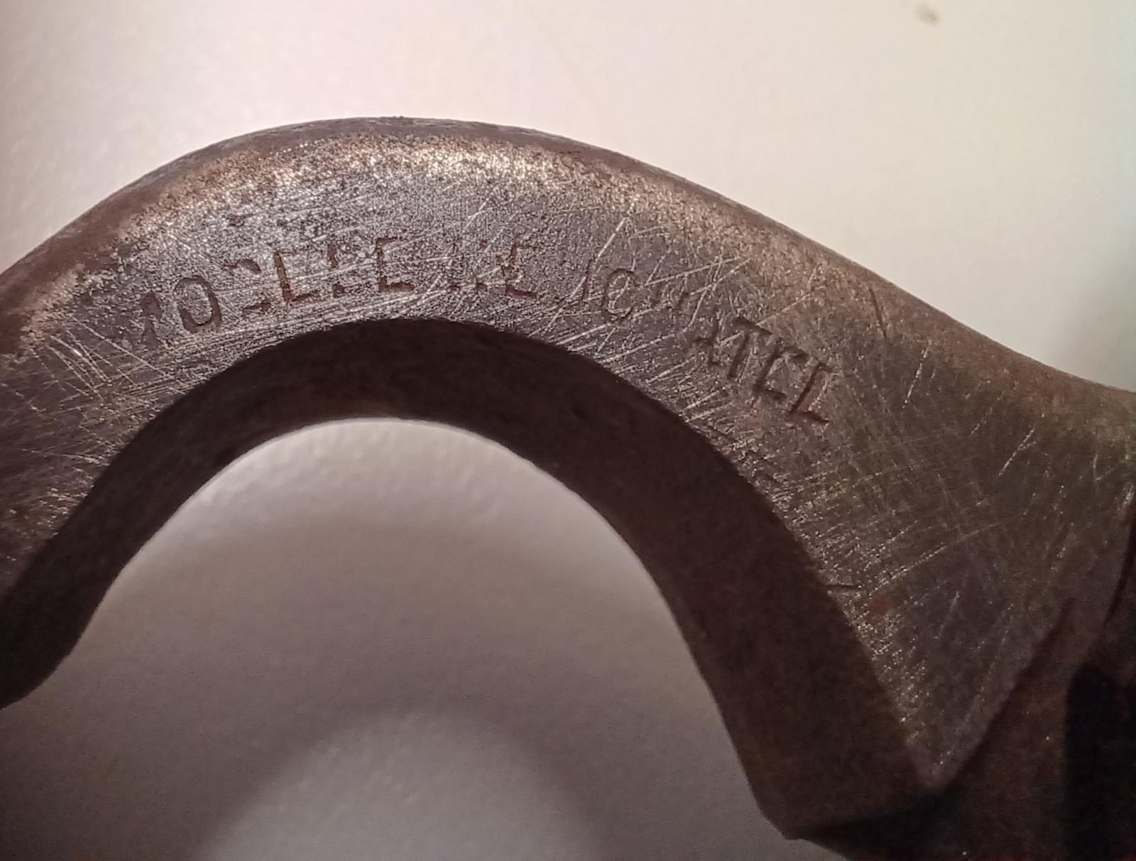 Secateurs - inscription