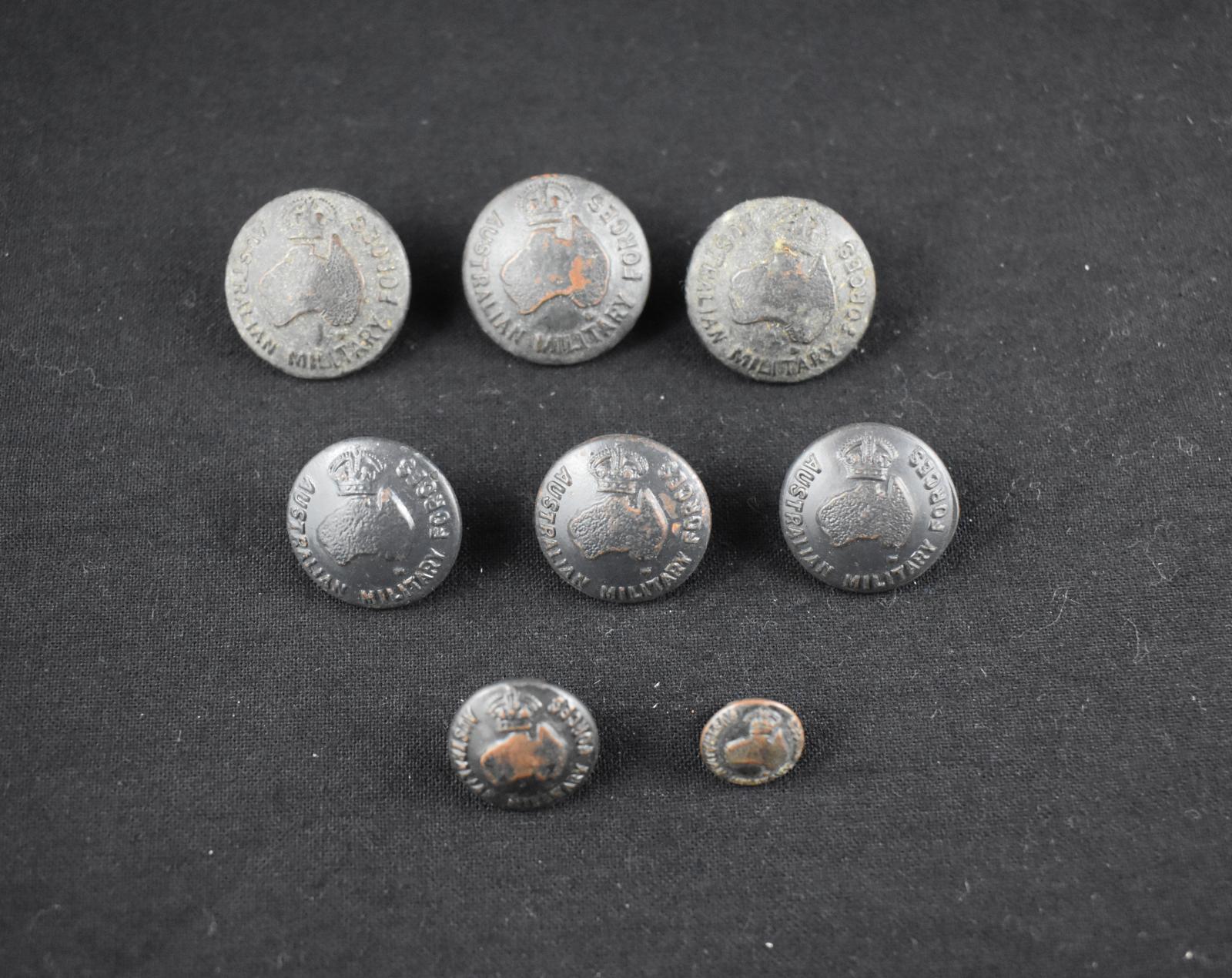 Second World War ‘Australian Military Blackened Brass Buttons 