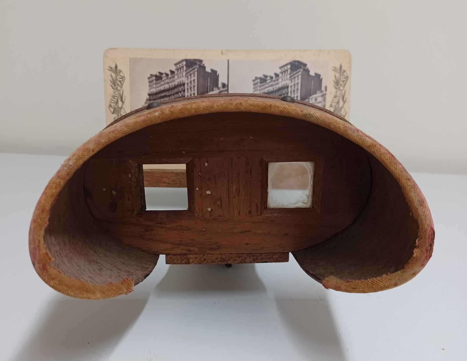 Stereoscope