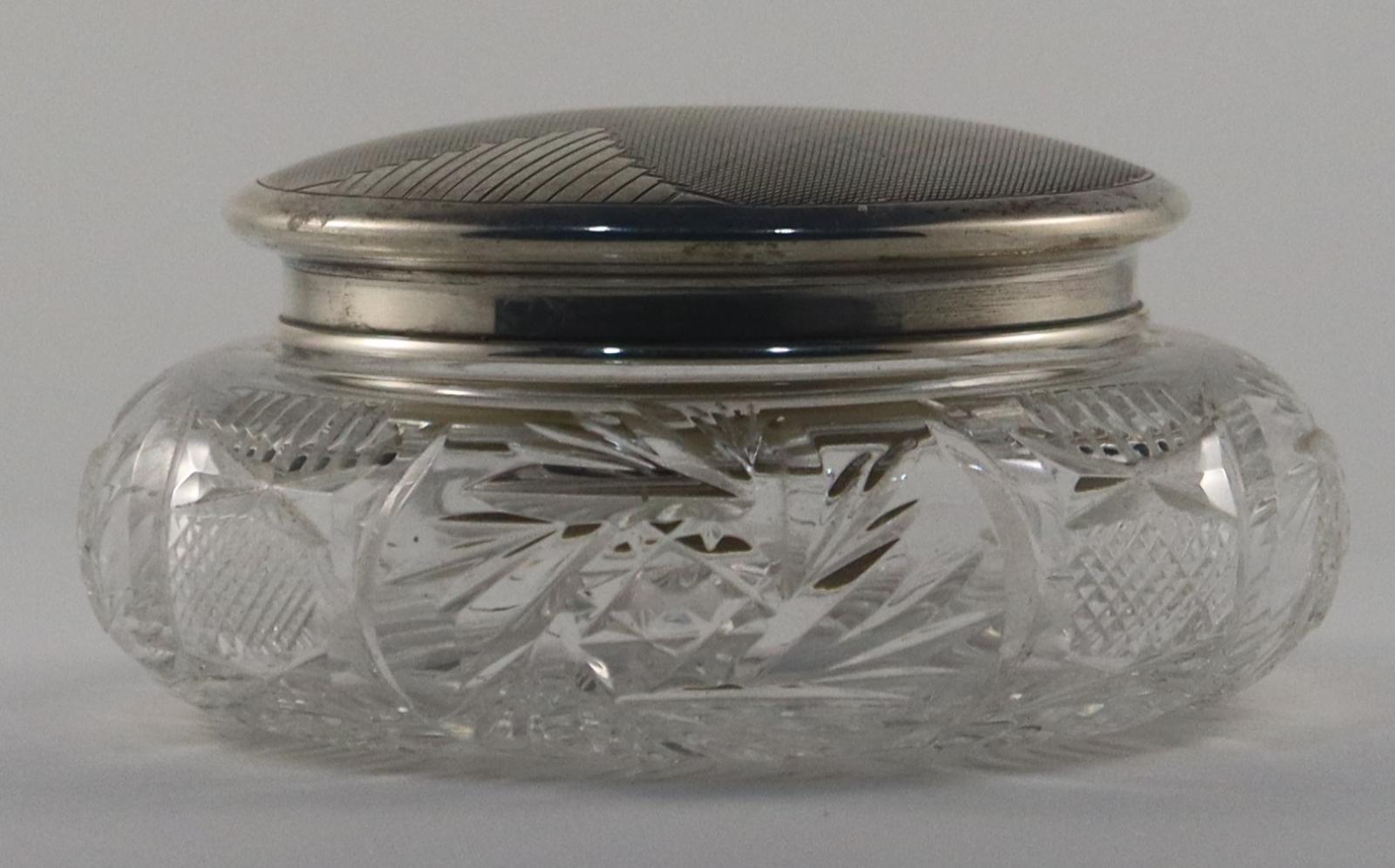 Side view of Hat Pin Bowl