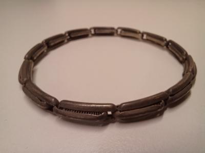 Single Sleeve Garter