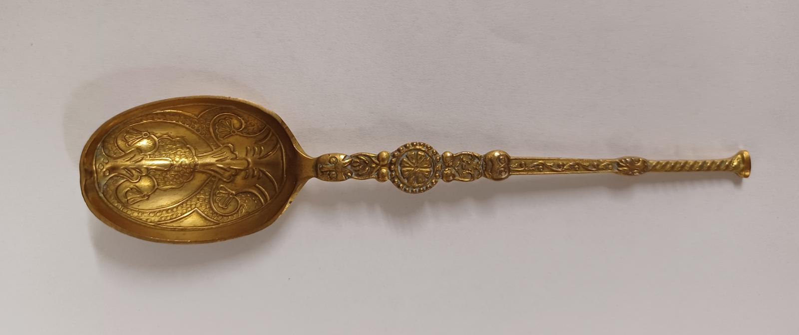 Royal Anointing Spool