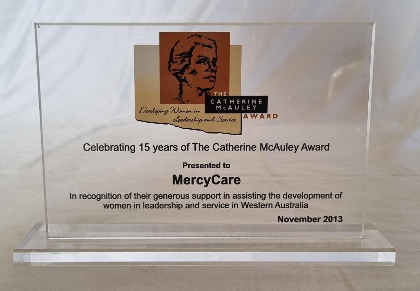 26-252 MercyCare Catherine McAuley Award photo with background front-view.