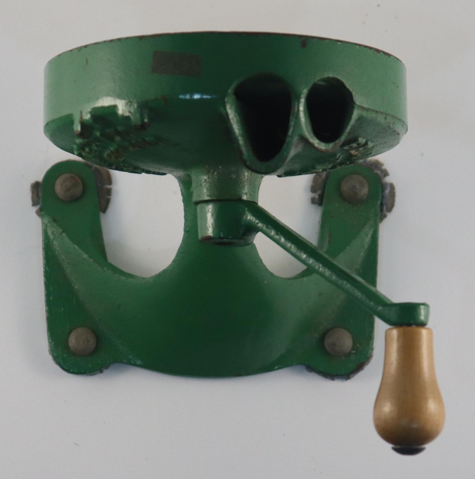 Top view of Bean Slicer