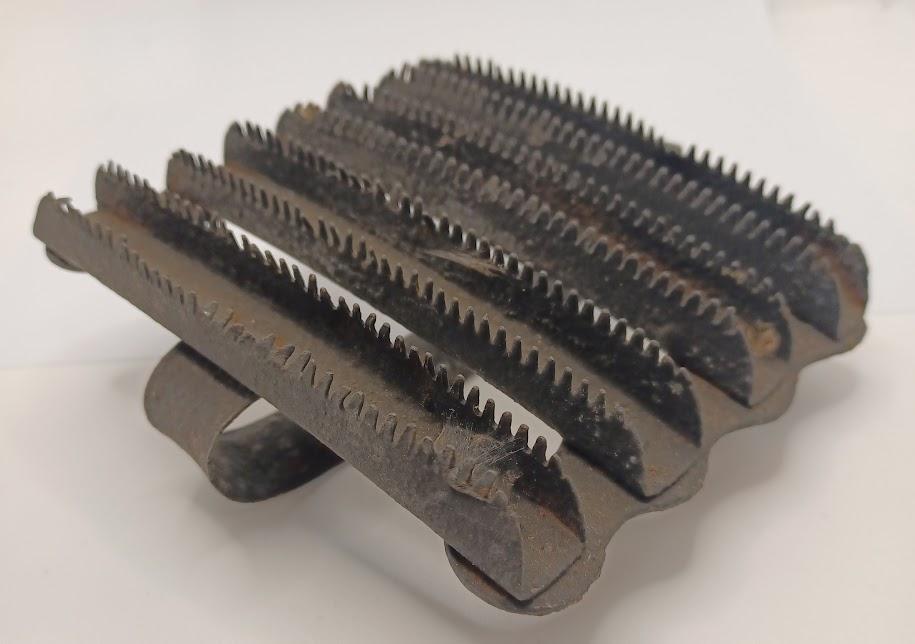 Curry Comb