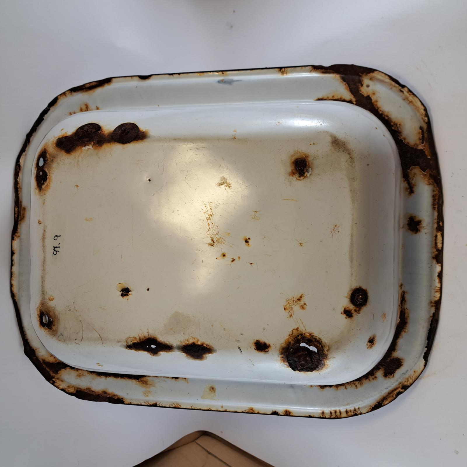 97.9 underneath pie dish 