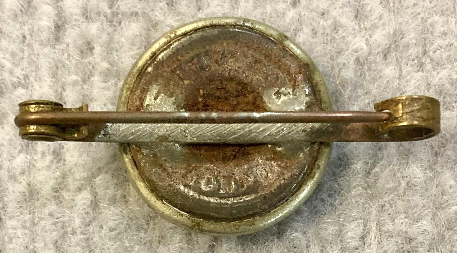 British Army General Service sweetheart brooch | Collections WA