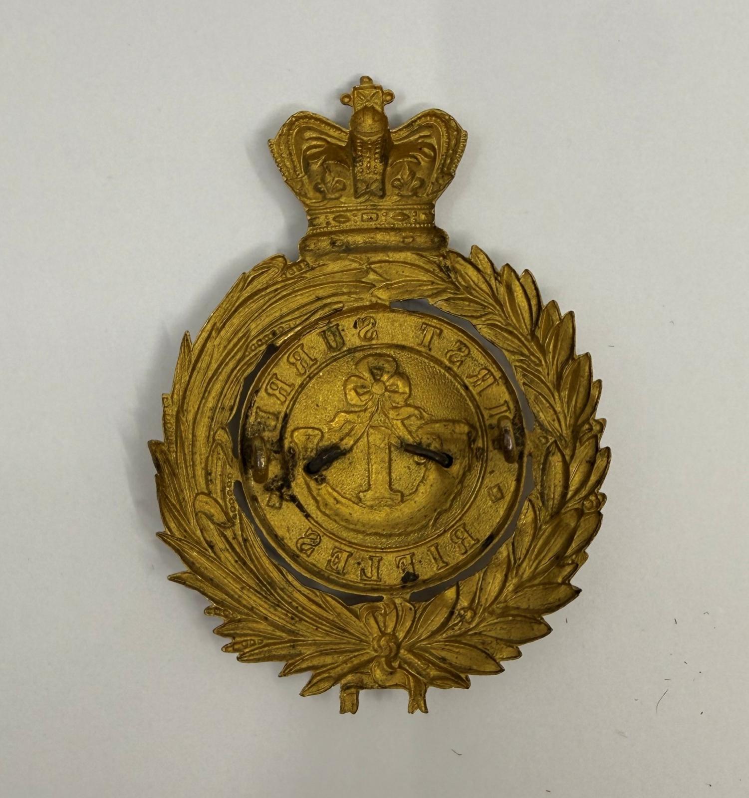 Helmety Badge - back