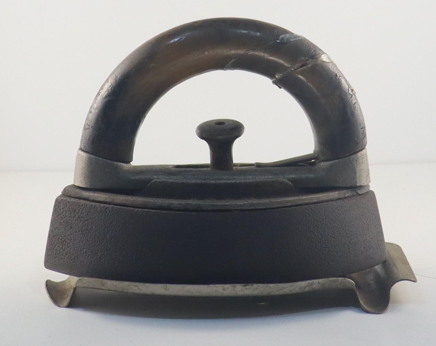 Side view of Mrs Pott's Iron on Stand