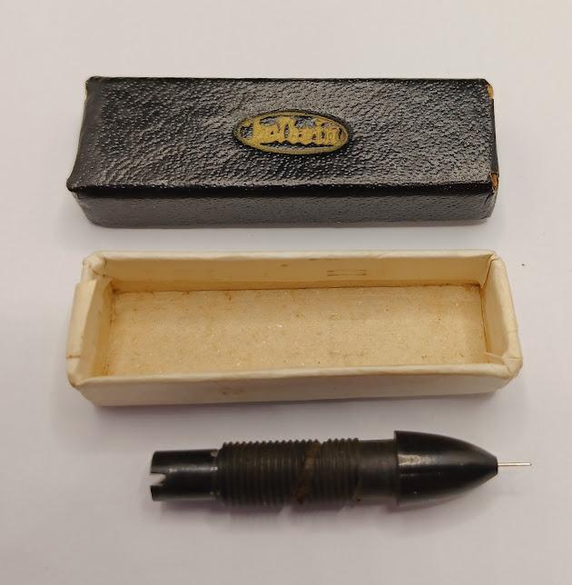 Holbein Stylus