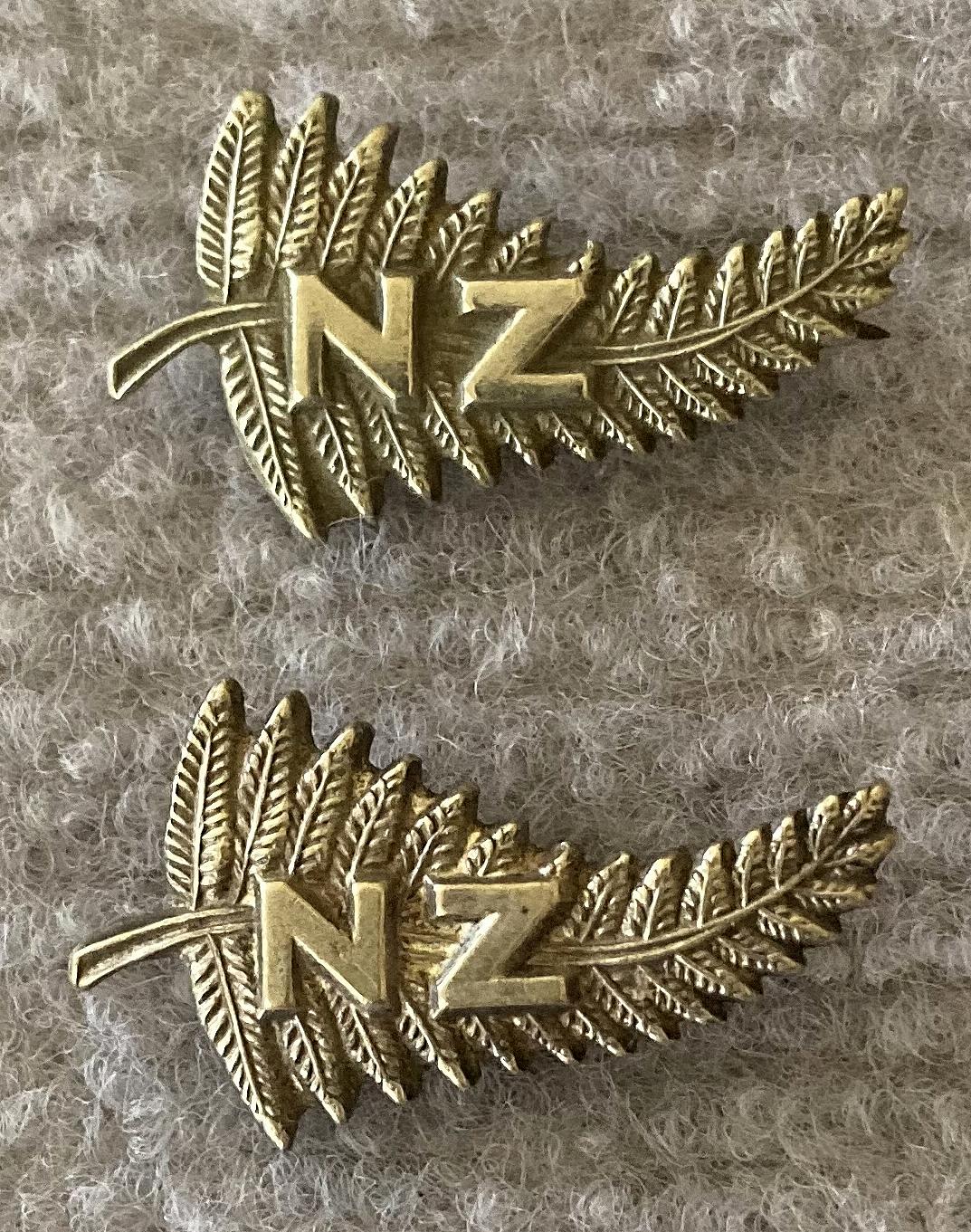 WWI era NZ silver fern sweetheart brooches - small