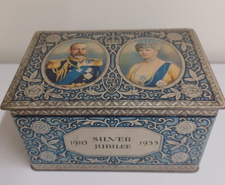King George V tin