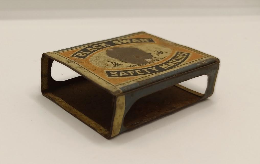 Black Swan metal matchbox