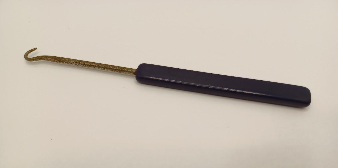 Button Hook