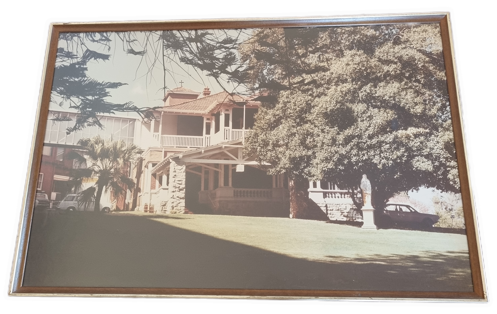 26-373 Large landscape photograph of Killowen House picture without background.