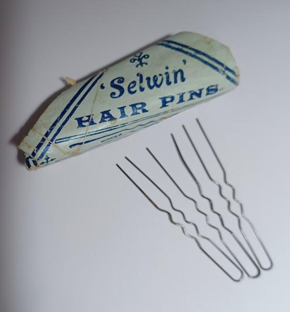 Selwin Hair Pins & Wrapper