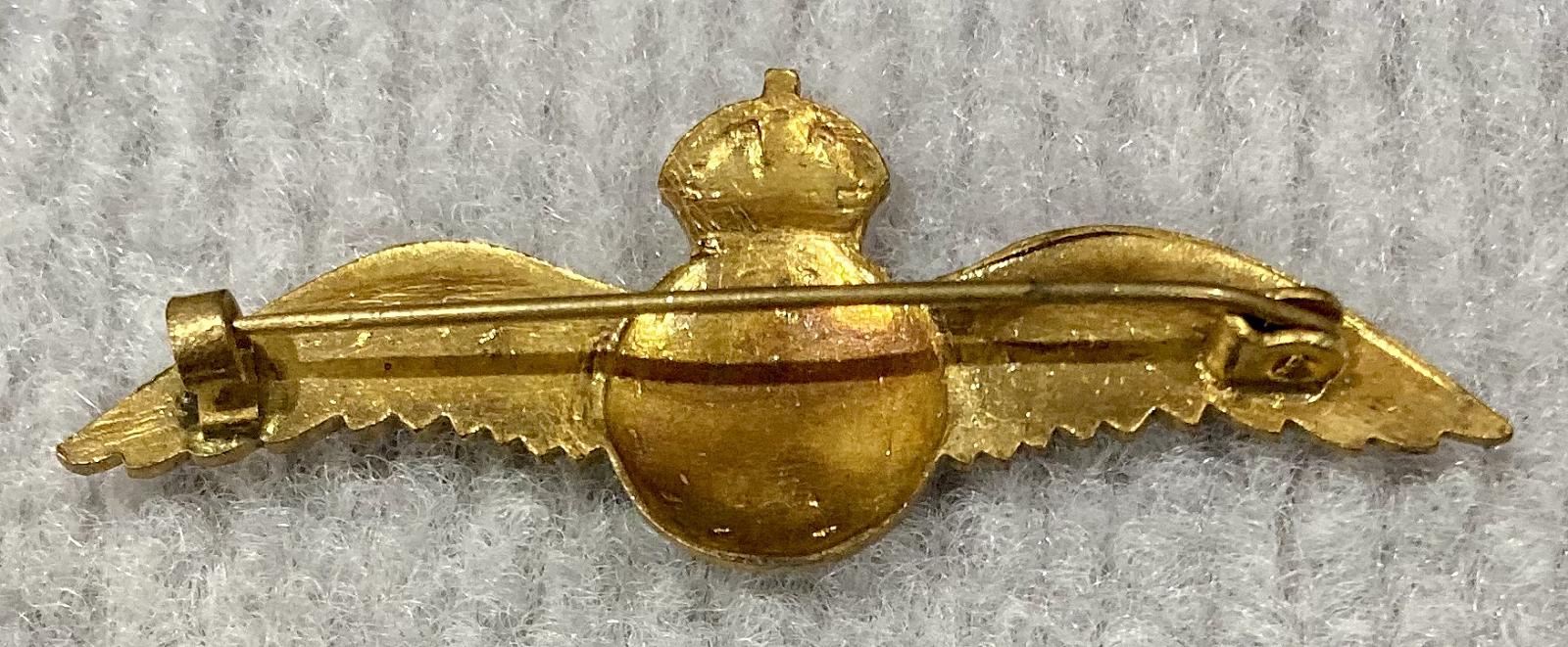 Reverse of Royal Air Force gold tone and enamel sweetheart brooch - 2