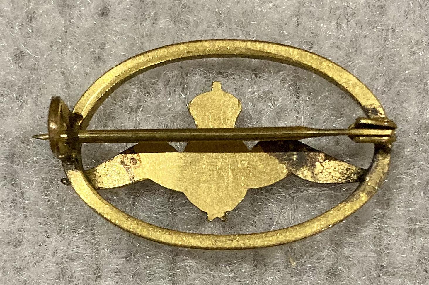 Reverse of Royal Air Force gold tone oval voided sweetheart brooch