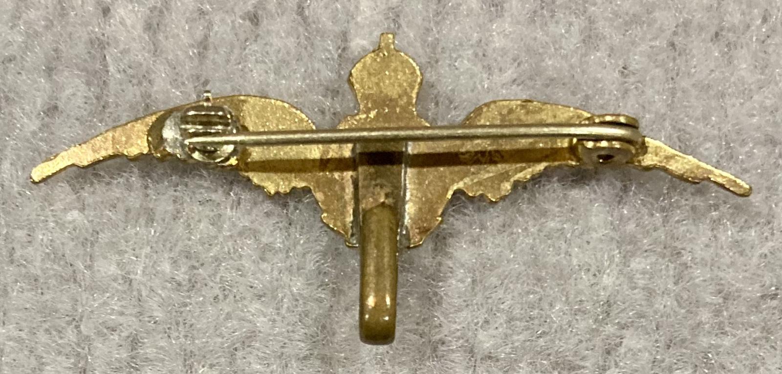 Reverse of Royal Canadian Air Force gold tone sweetheart brooch with hanging loop - pin closed