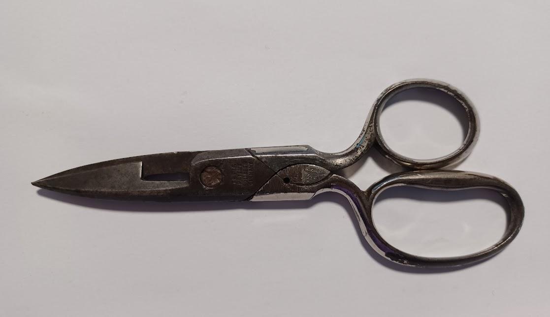 Buttonhole Scissors