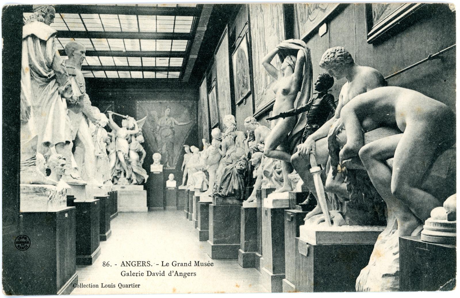 First World War Postcard ‘Le Grand Musee’ sent from Pte. Edward Charles MOUCHEMORE, 6351