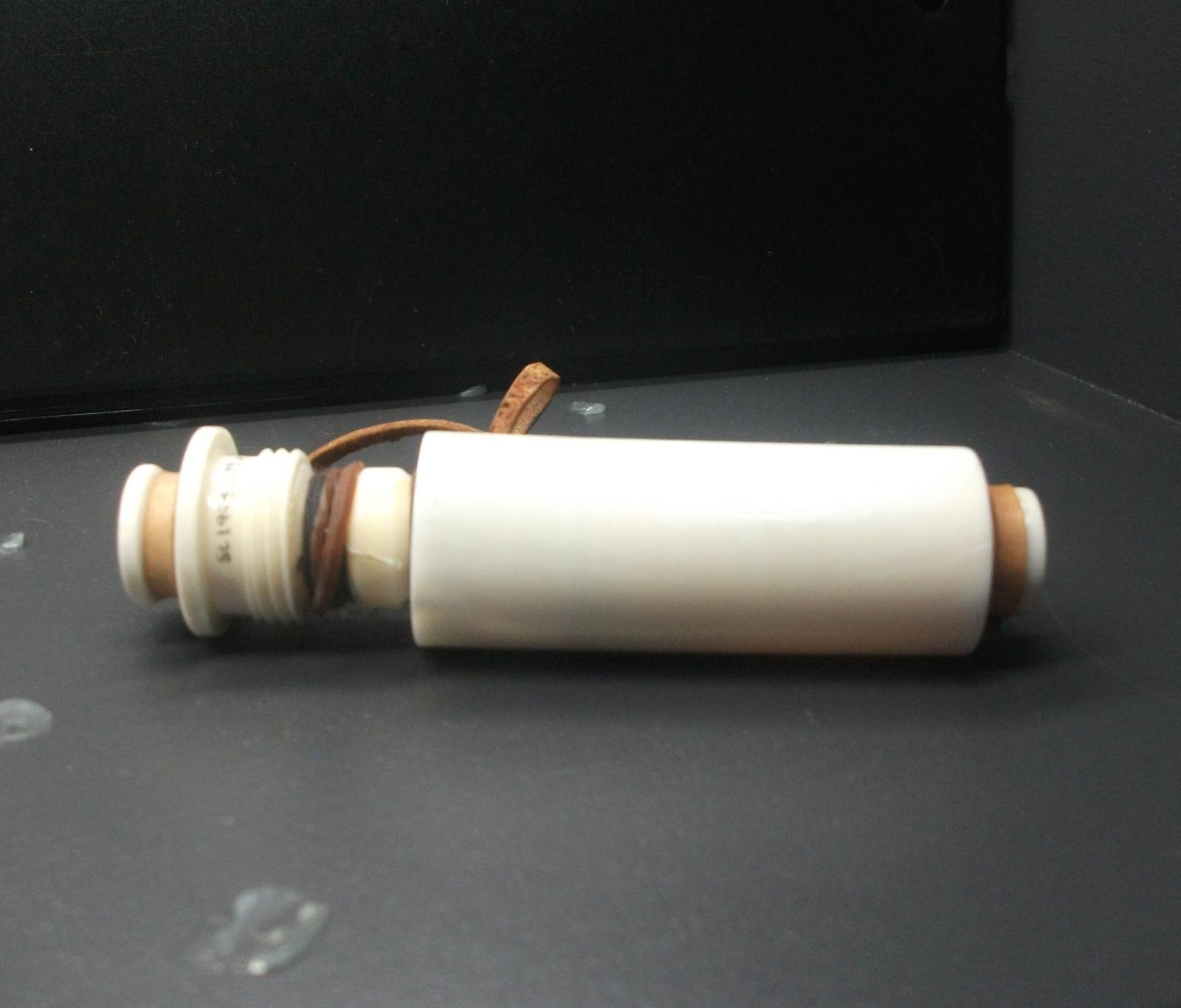 Sewing kit made of ivory.
