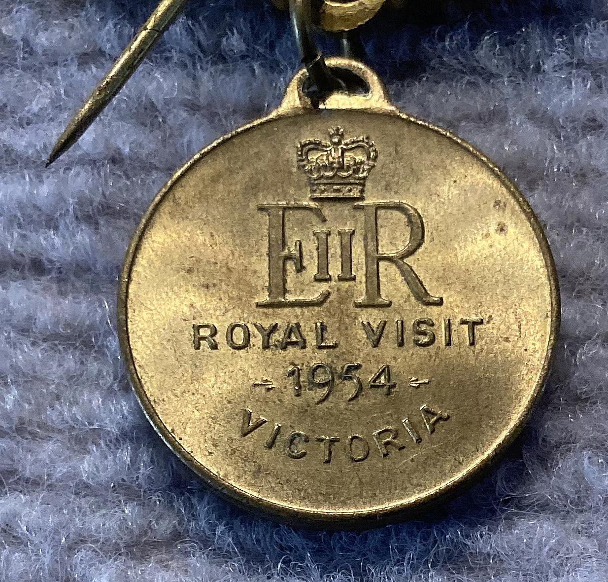 Close pu of reverse of medal commemorating 1954 Royal Visit of Queen Elizabeth II 