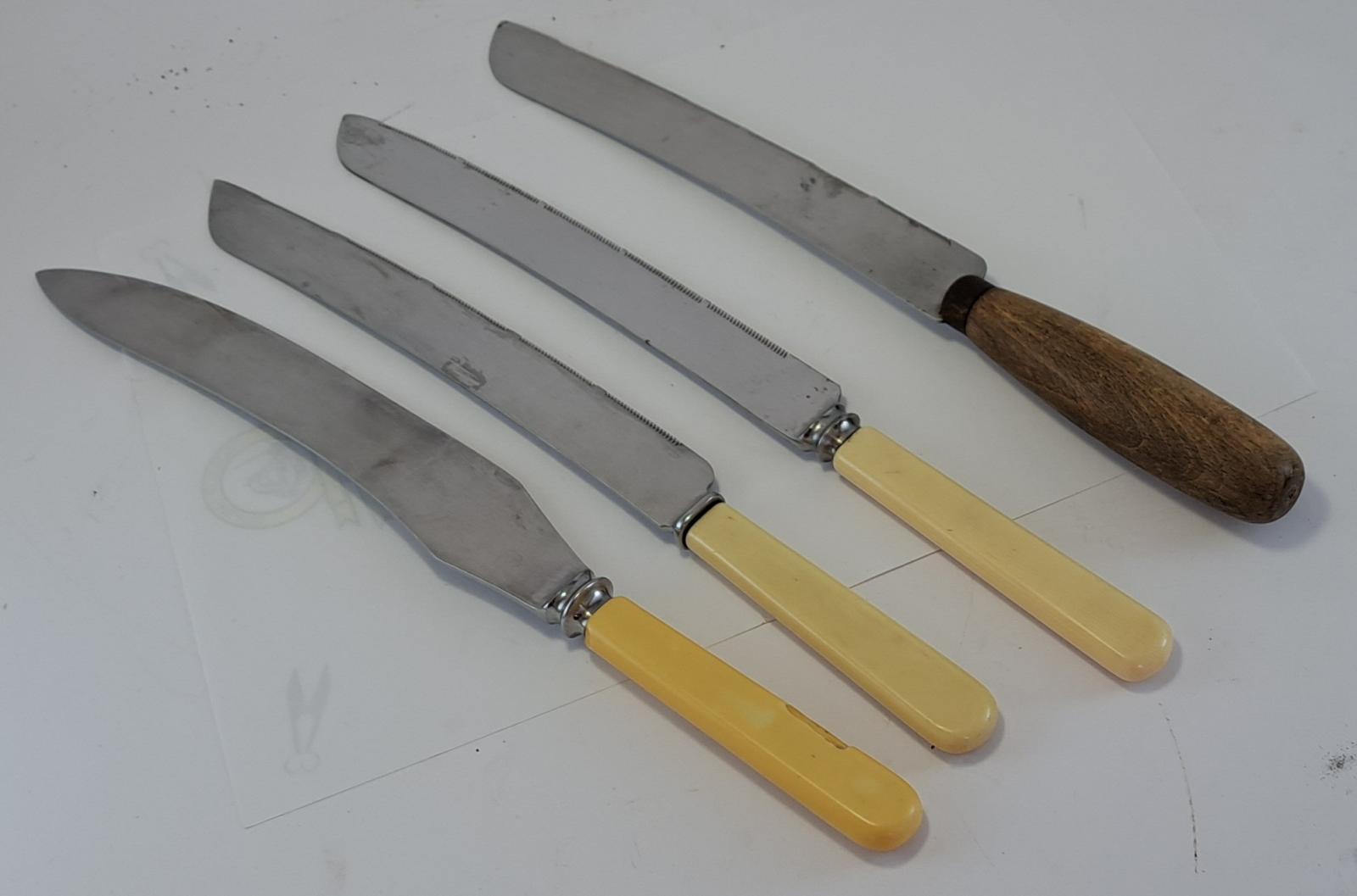 3 x bread knives and 1 x carving knife