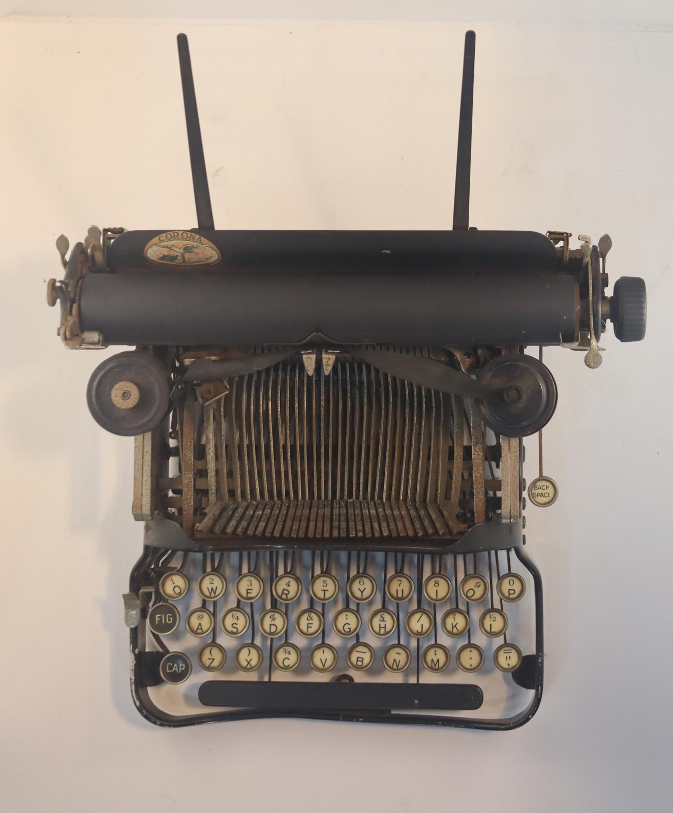Top view of Corona Typewriter