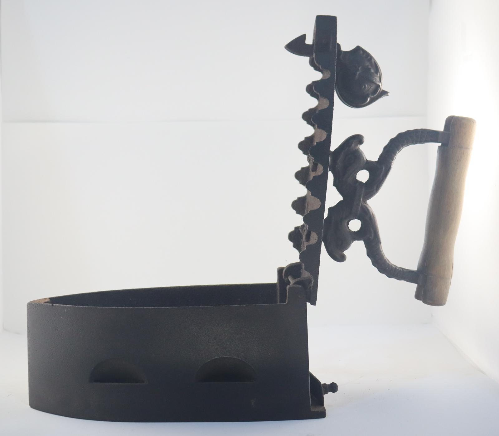 Open view of Coal Iron