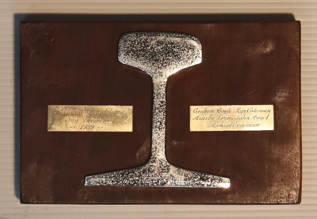Katanning in Albany Dog Throwing Trophy