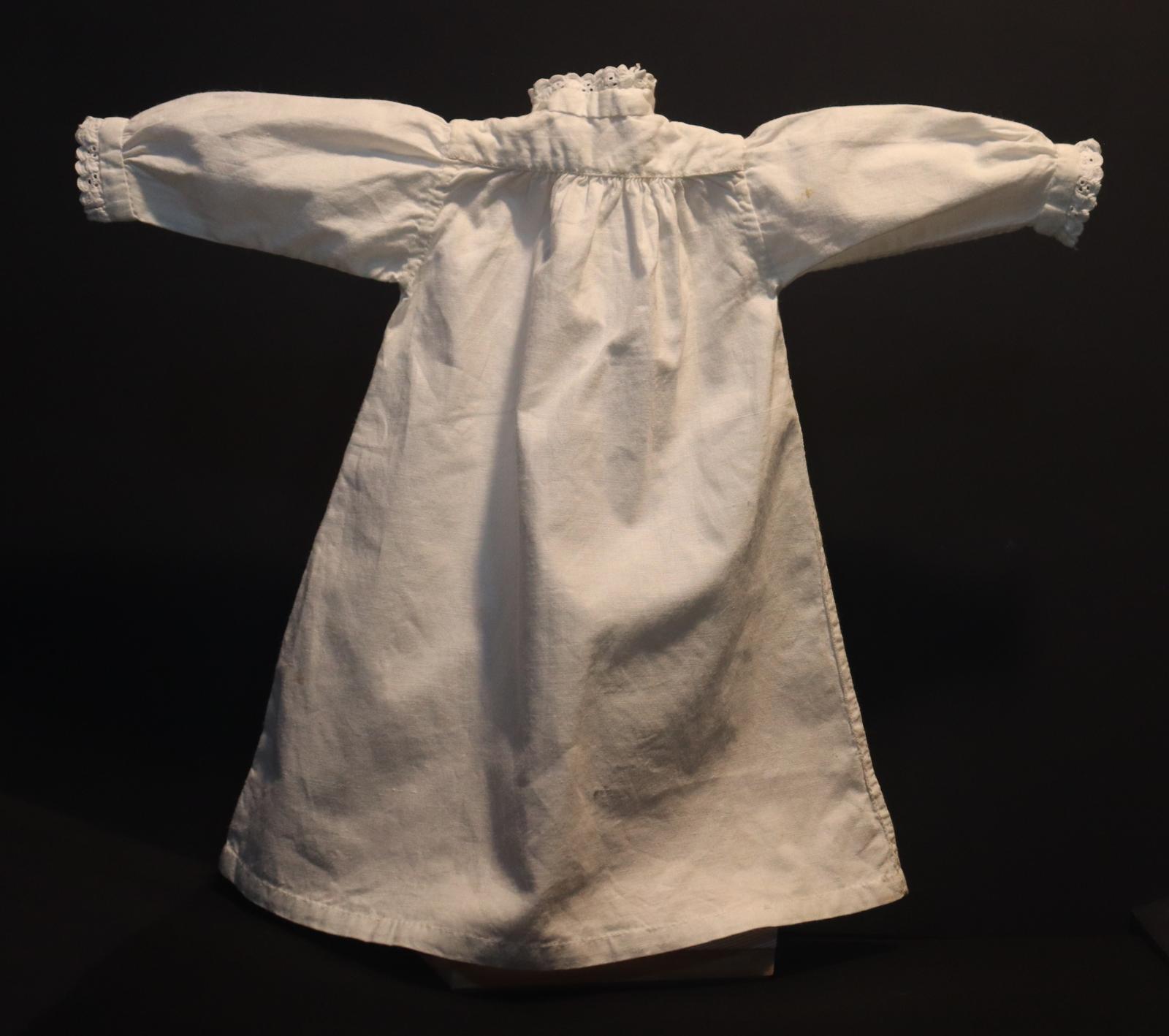 Back view of Doll's Dress