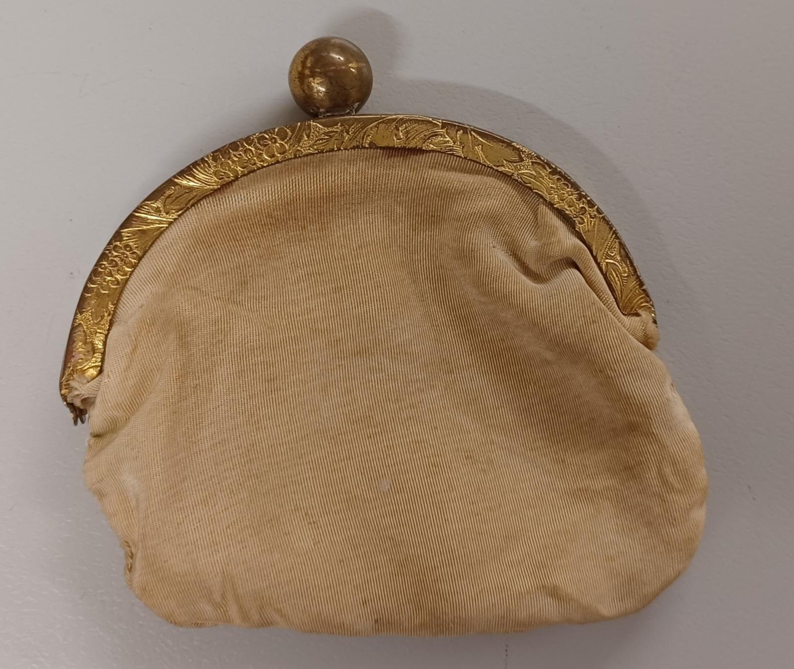 Small coin purse