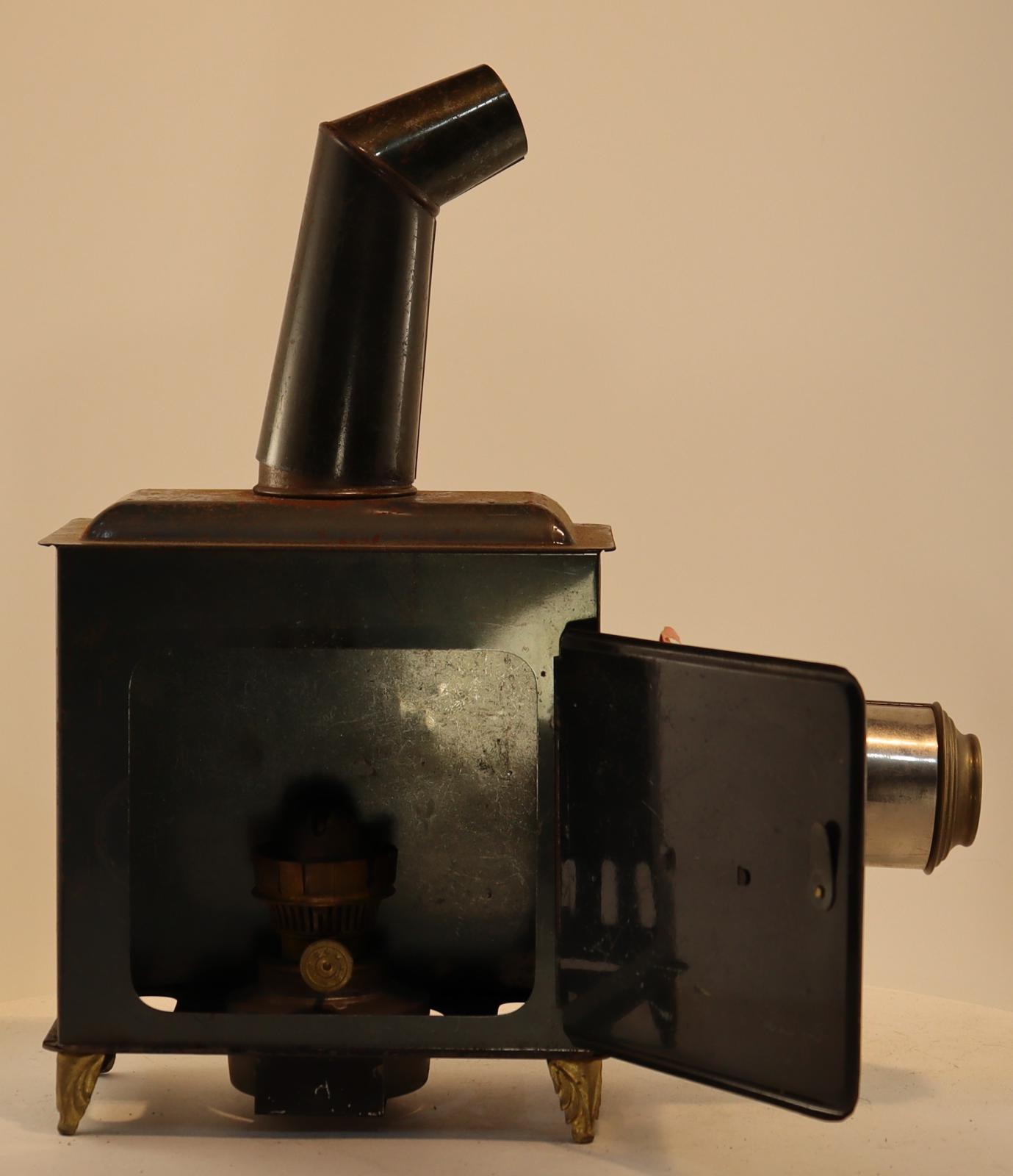 Open view of Magic Lantern 
