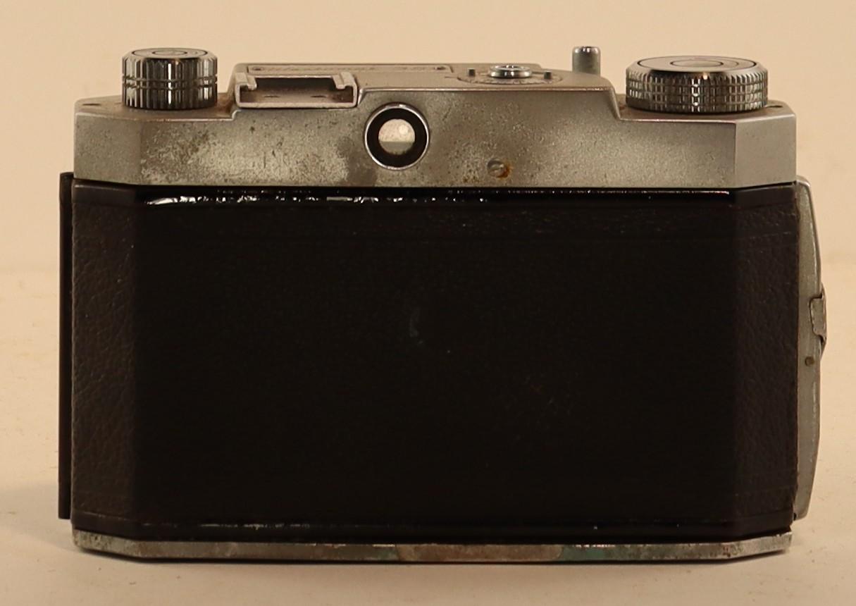 Back view of Westamat 35 Camera