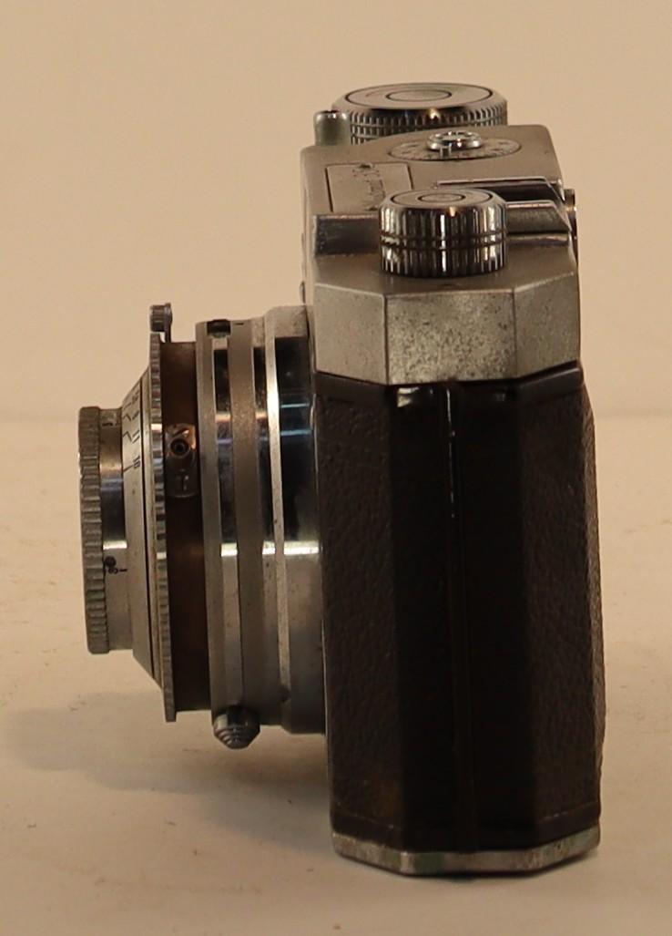 Left view of Westamat 35 Camera